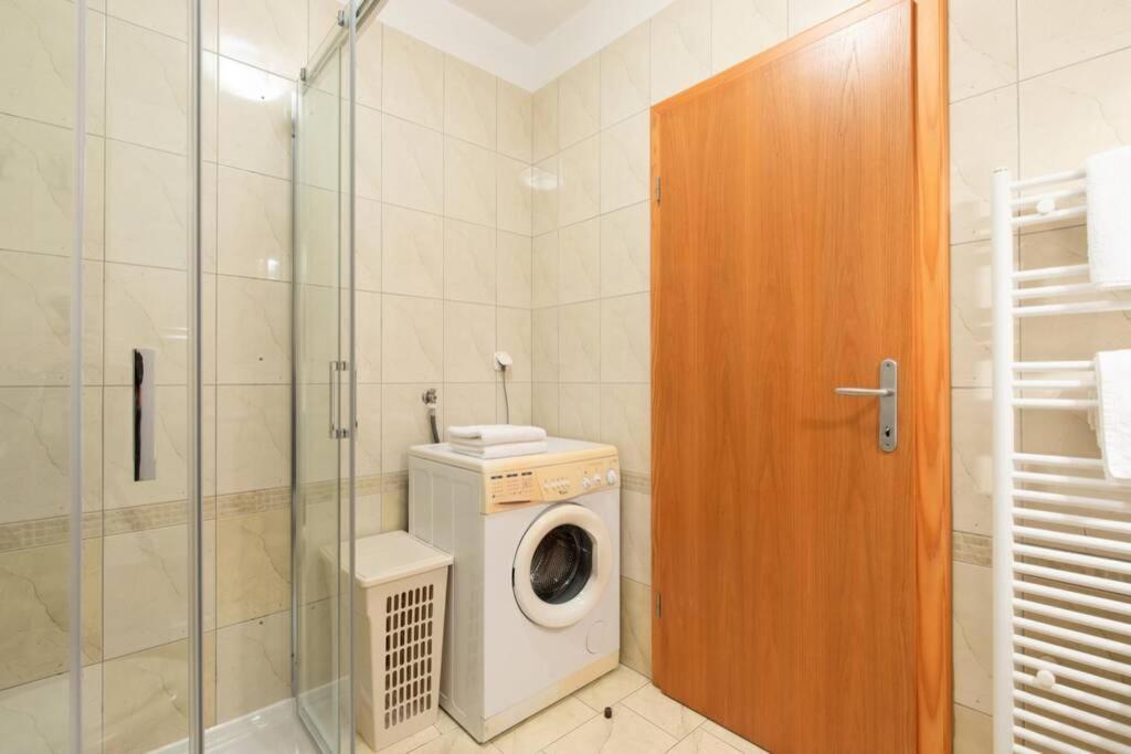 Apartments Doris, Krk Krk Town Dış mekan fotoğraf