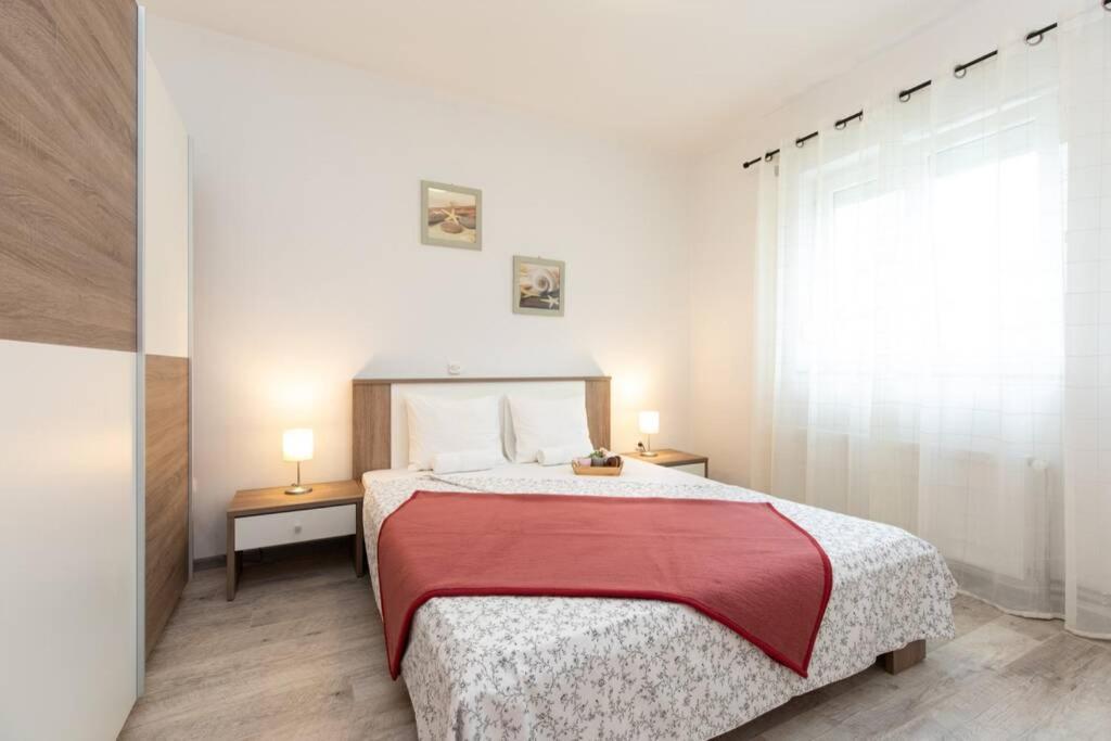 Apartments Doris, Krk Krk Town Dış mekan fotoğraf