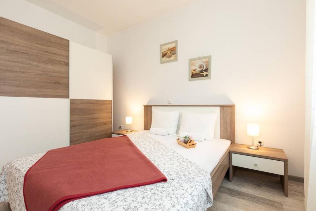 Apartments Doris, Krk Krk Town Dış mekan fotoğraf