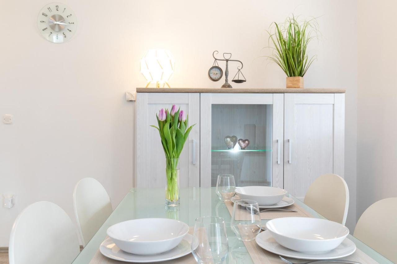 Apartments Doris, Krk Krk Town Dış mekan fotoğraf